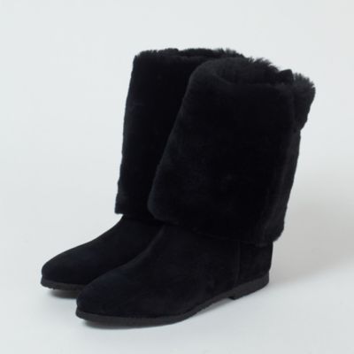 伸ばして、折り曲げて、足もとを表情豊かに演出！　ムートン2wayブーツ