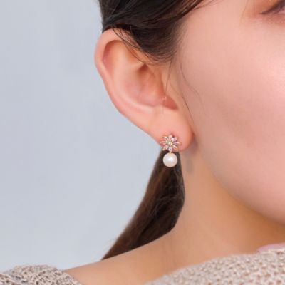 集英社HAPPY PLUS STOREPhoebe（フィービィー）/クリスタルペタルパールピアス