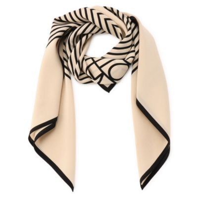 TOTEME(トーテム)のCentered monogram silk scarf通販 | 集英社
