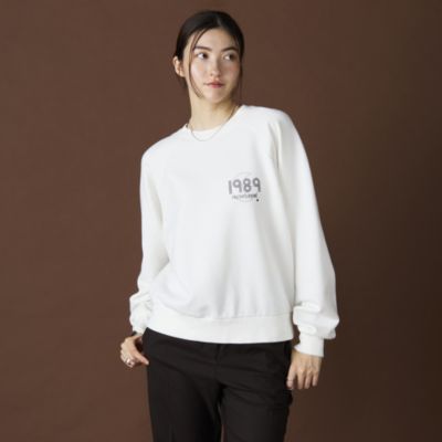 ベーシックで使い勝手のよい、裏起毛のクルーネックスウェット。　1989 SWEAT
