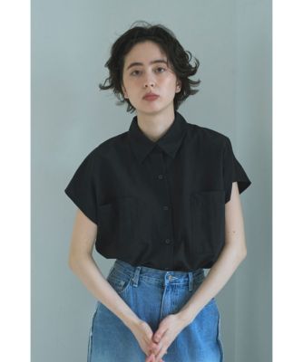 程よいハリ感と清涼感のあるコットン素材を使用した、ショートスリーブシャツ。　NUANCE NYLON SHIRTS