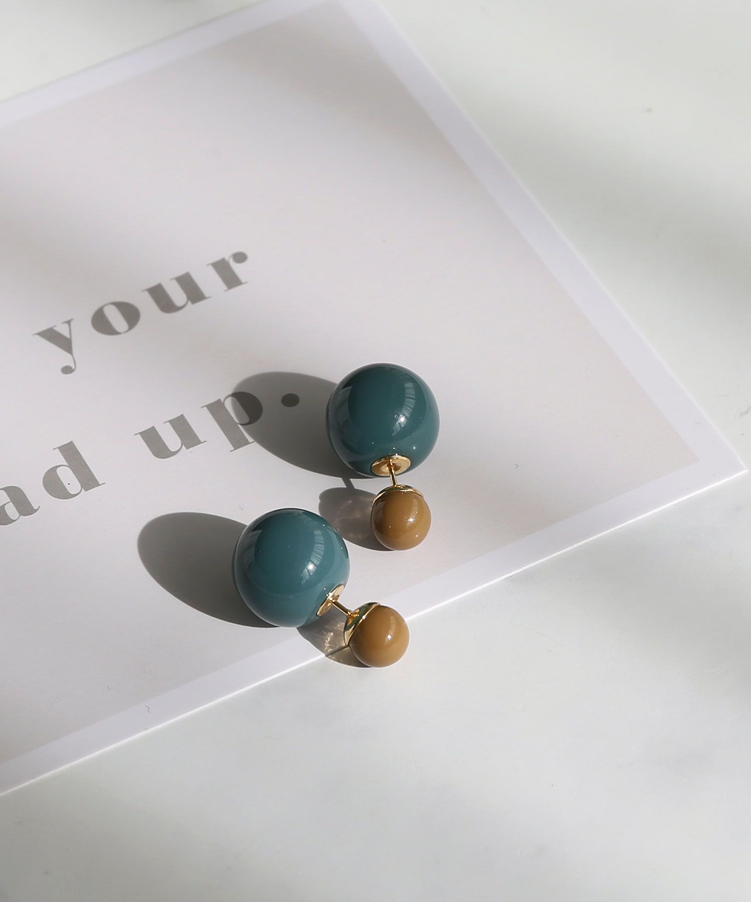 collecala(コレカラ)/バイカラー リバーシブル ボールピアス