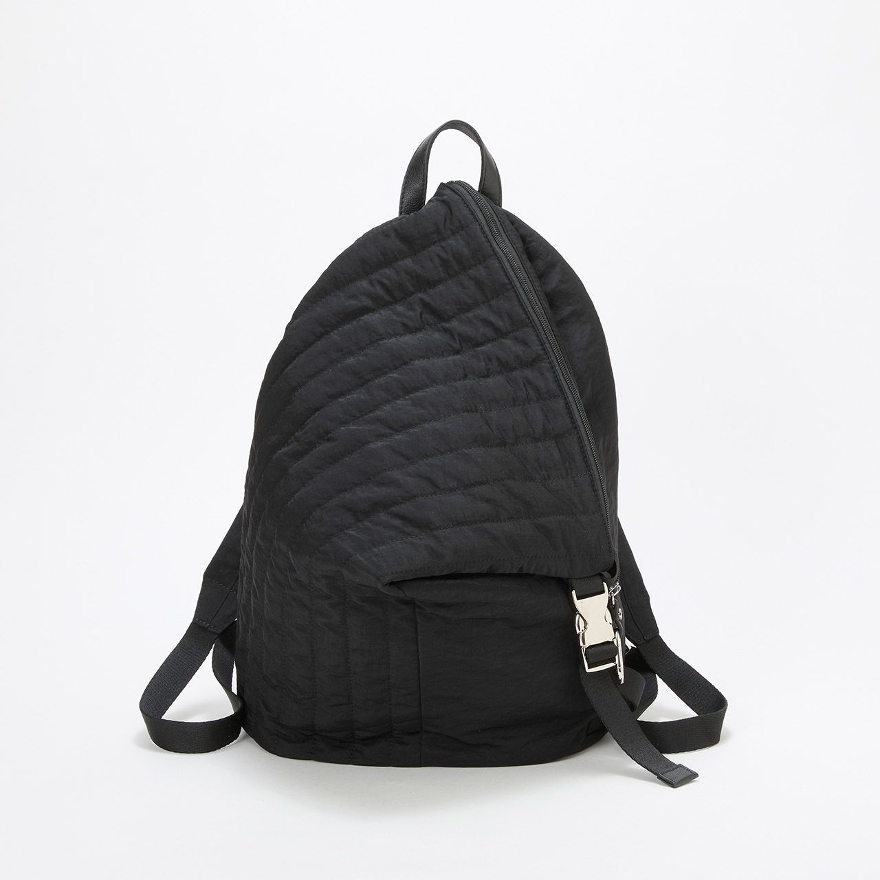 TOPKAPI(トプカピ)/【TREASURE TOPKAPI】ナイロン キルティング アシンメトリー リュック