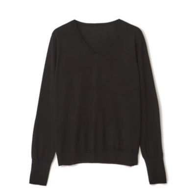 直接素肌で堪能したい こだわりの着心地　シルクカシミヤ混浅Vネックニット