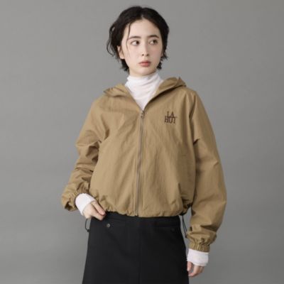 人気のブルゾンが今年らしくアップデート　【suadeo別注】La Hutte刺繍コンパクトフーディブルゾン