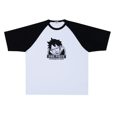 ONE PIECE ビッグシルエットTシャツ　トラファルガーロー HEROS ONE PIECE(ワンピース)の『ONE PIECE』ラグランTシャツ “HEROES