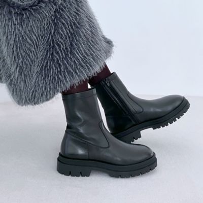 定番として手に入れたいラインが綺麗な大人ボリュームブーツ　本革ストレッチサイドジップタンクソールブーツ