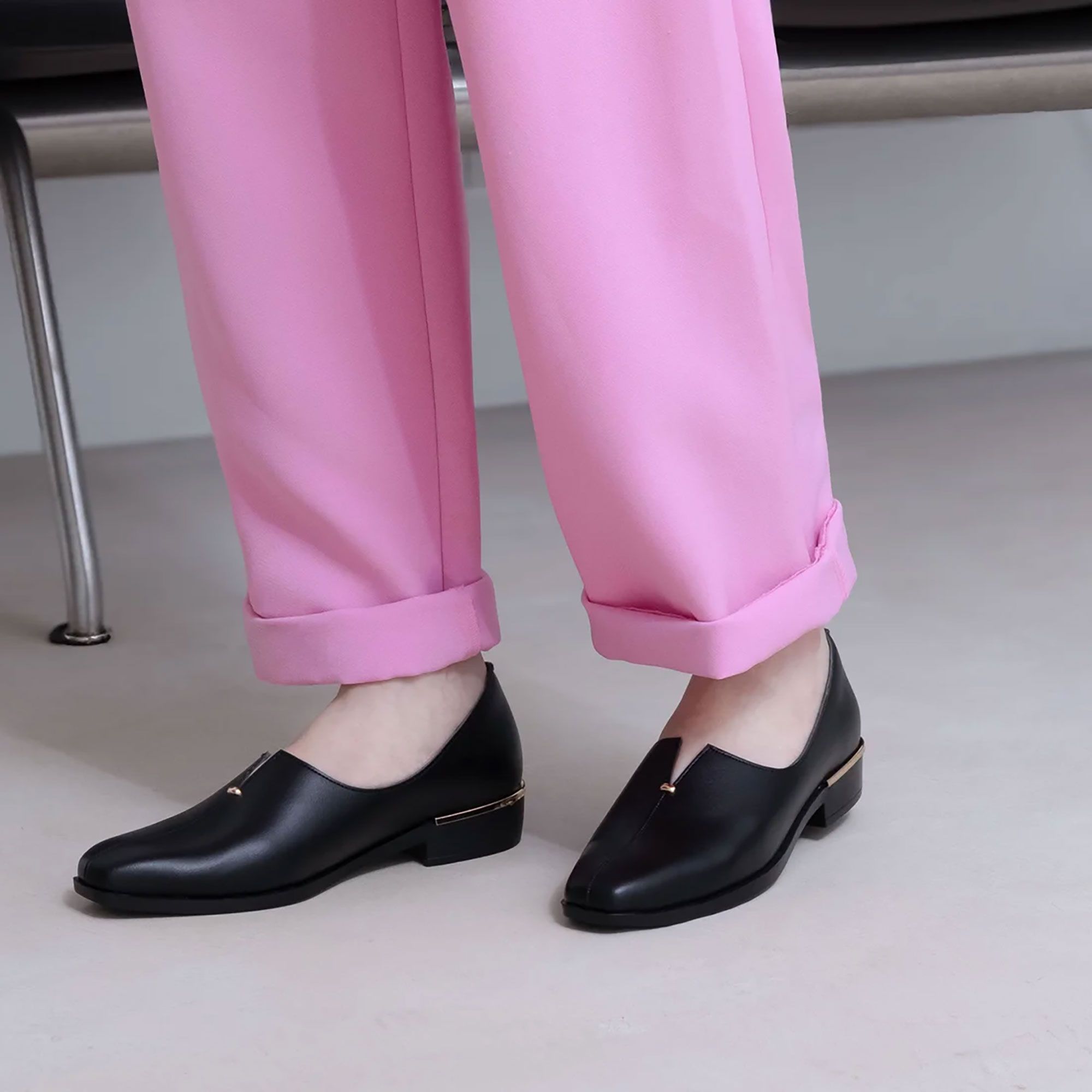 enchanted(エンチャンテッド)/【晴雨兼用】センタースリットアクセントシューズ