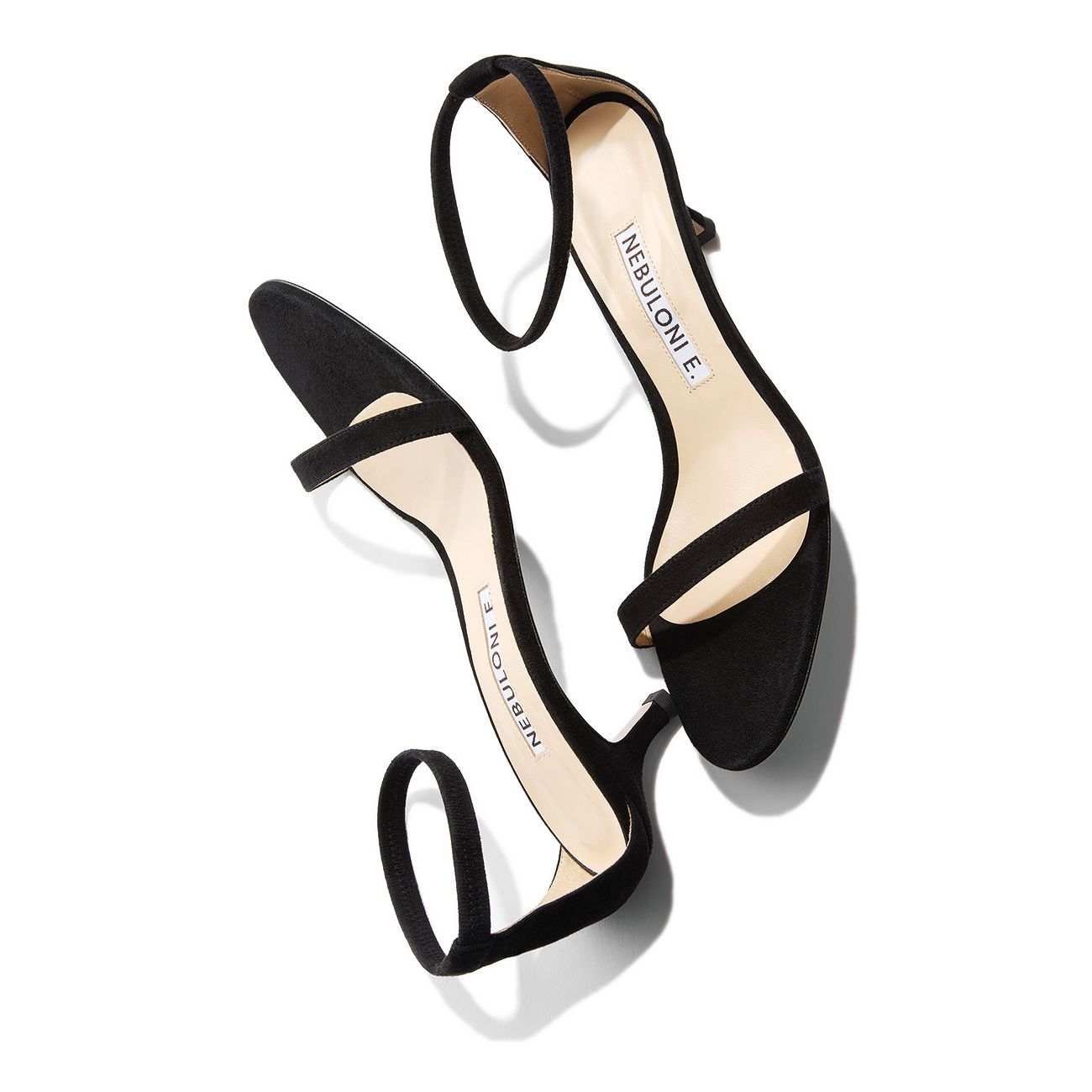 通勤も週末も洗練見え。大人のきれいめ靴10選【40代ファッション】