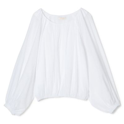 春のきれいめカジュアルを更新!40代の春コーデ5選