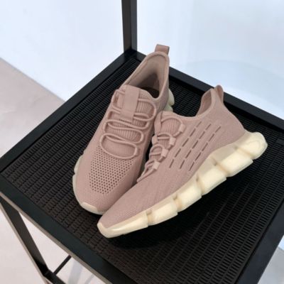 歩きたくなる【次世代クリアソール】ニットスニーカー　クリアソールニットスニーカー