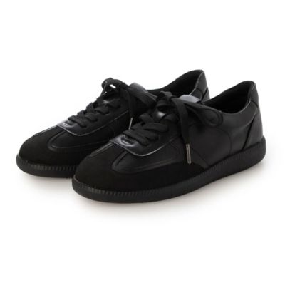 快適さと上品さを備えたデイリースニーカー　ジャーマントレーナーアレンジスニーカー