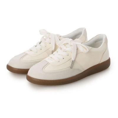 快適さと上品さを備えたデイリースニーカー　ジャーマントレーナーアレンジスニーカー