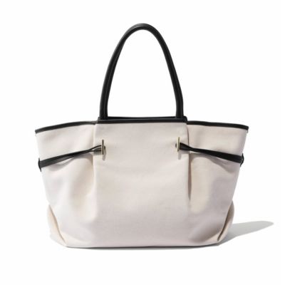 気温20℃超え!4月の通勤コーデどうする?きれいめお仕事スタイル5選【40代春オフィスカジュアル】