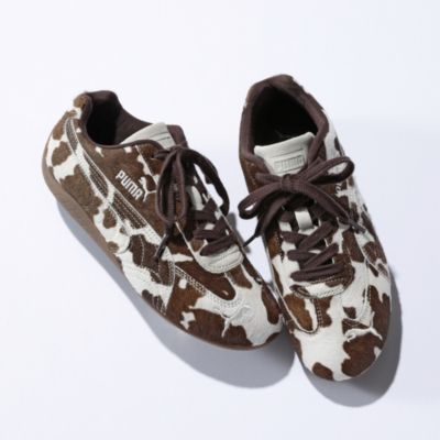 通勤も休日も、コーデを更新するならこれ！大人の春スニーカー10選【40代ファッション】