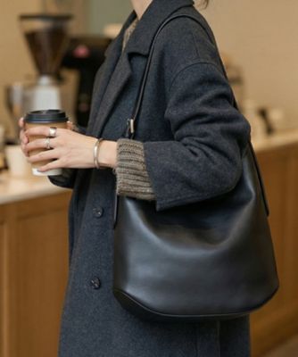 レディース ❤圧倒的にカードの出し入れがしやすい♪❤編み上げ