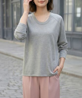 サラッと綿混Uネックニットトップス