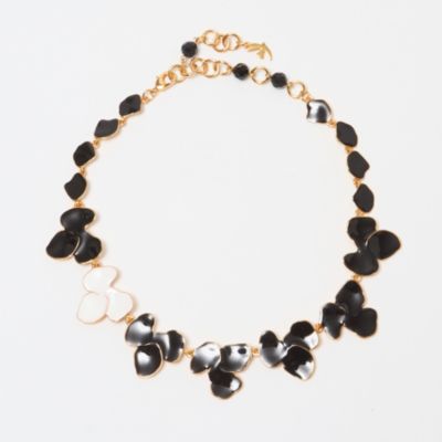 【もんじろう】 透かしブラック×ゴールド エマイユ ネックレス【アクセサリー】 CECILE ET JEANNE(セシル・エ・ジャンヌ)のエマイユ ノワール ペタル