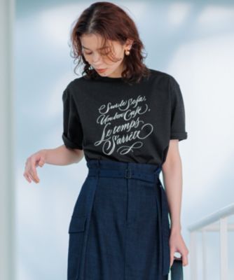 23区 L(ニジュウサンク エル)の【井波麻里衣さんコラボ】カリグラフィー プリント Tシャツ通販 eclat premium（エクラプレミアム）