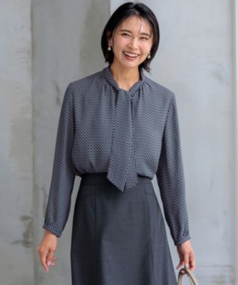 集英社HAPPY PLUS STORE23区（ニジュウサンク）/【洗える】スクエアチェーンプリント ブラウス