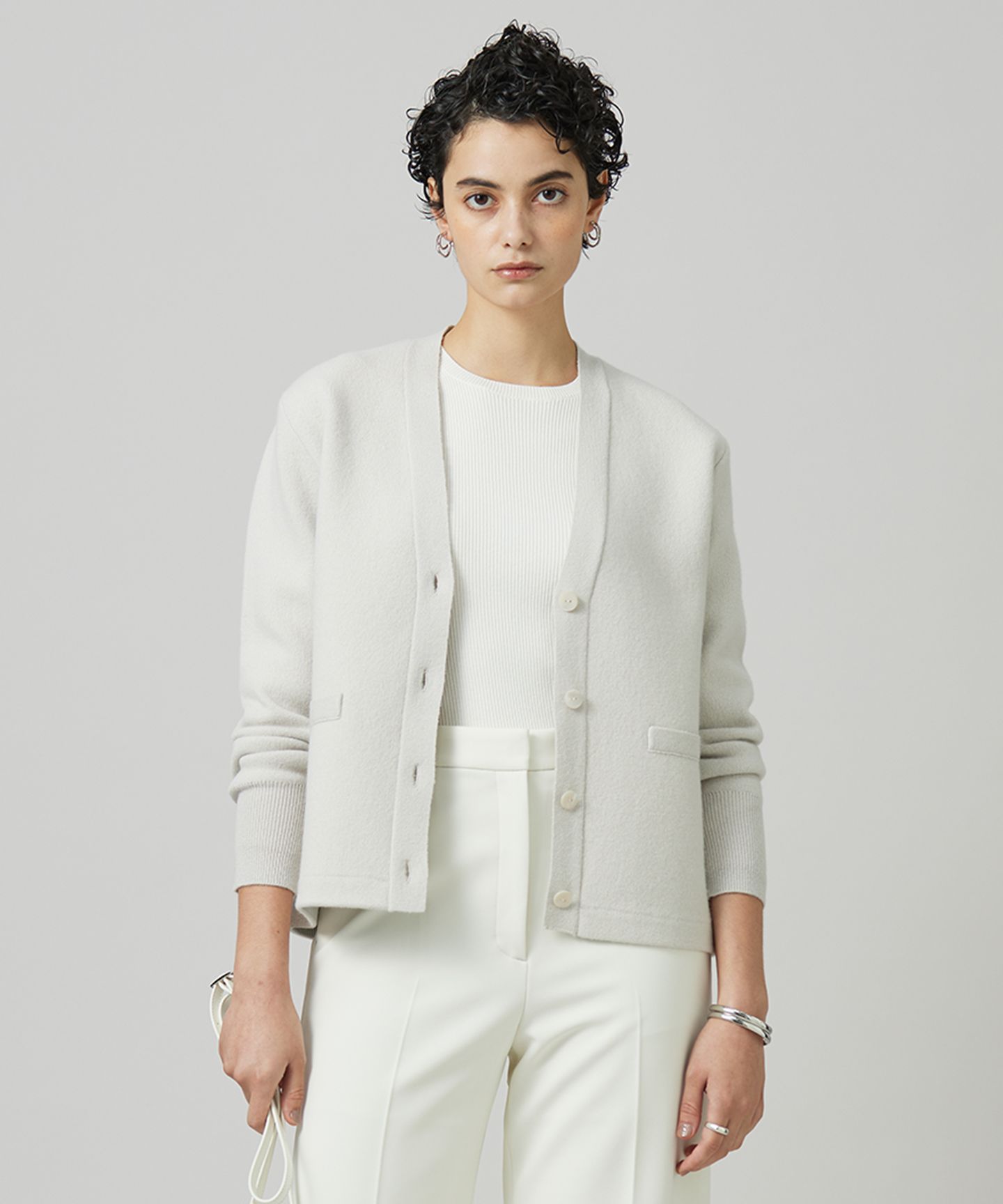 ICB L(アイシービー　エル)/【洗える】ソフトカシミヤミックス Vネックニットカーディガン