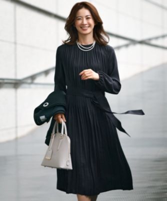 23区(ニジュウサンク)の【洗える】クリスタルアムンゼン プリーツ