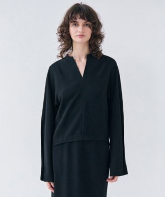 BEIGE,ベイジ 【洗える】スリットネックフォルムブラウス37,400円
