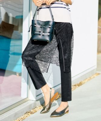 自由区(ジユウク)のコットンサテンテーパード パンツ通販 | 集英社