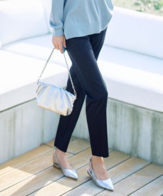 自由区(ジユウク)のコットンサテンテーパード パンツ通販 | 集英社