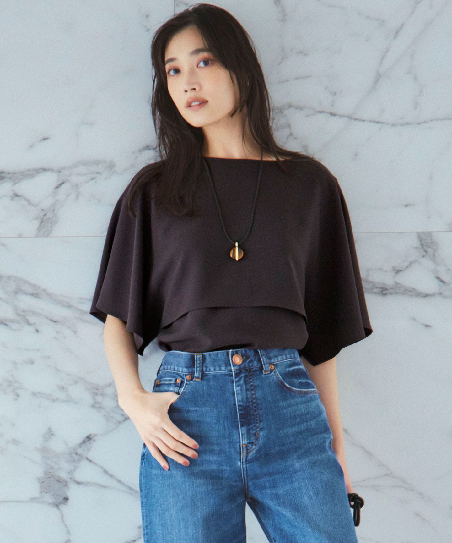 23区 S(ニジュウサンク エス)/【吸水速乾/UVカット/接触冷感】ストレッチジョーゼット  ケープデザイン カットソー