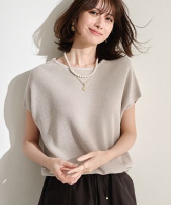 未使用級ベイジ　25ss 洗える　LAURA クルーネックボタンニットトップス 未使用級ベイジ 25ss 洗える LAURA クルーネックボタンニット