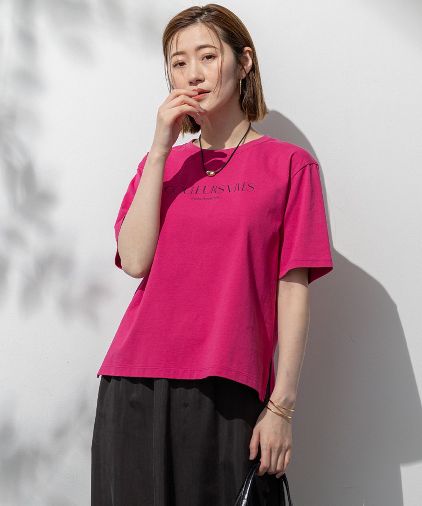 23区(ニジュウサンク)/【洗える】ボタニカル カラー Tシャツ
