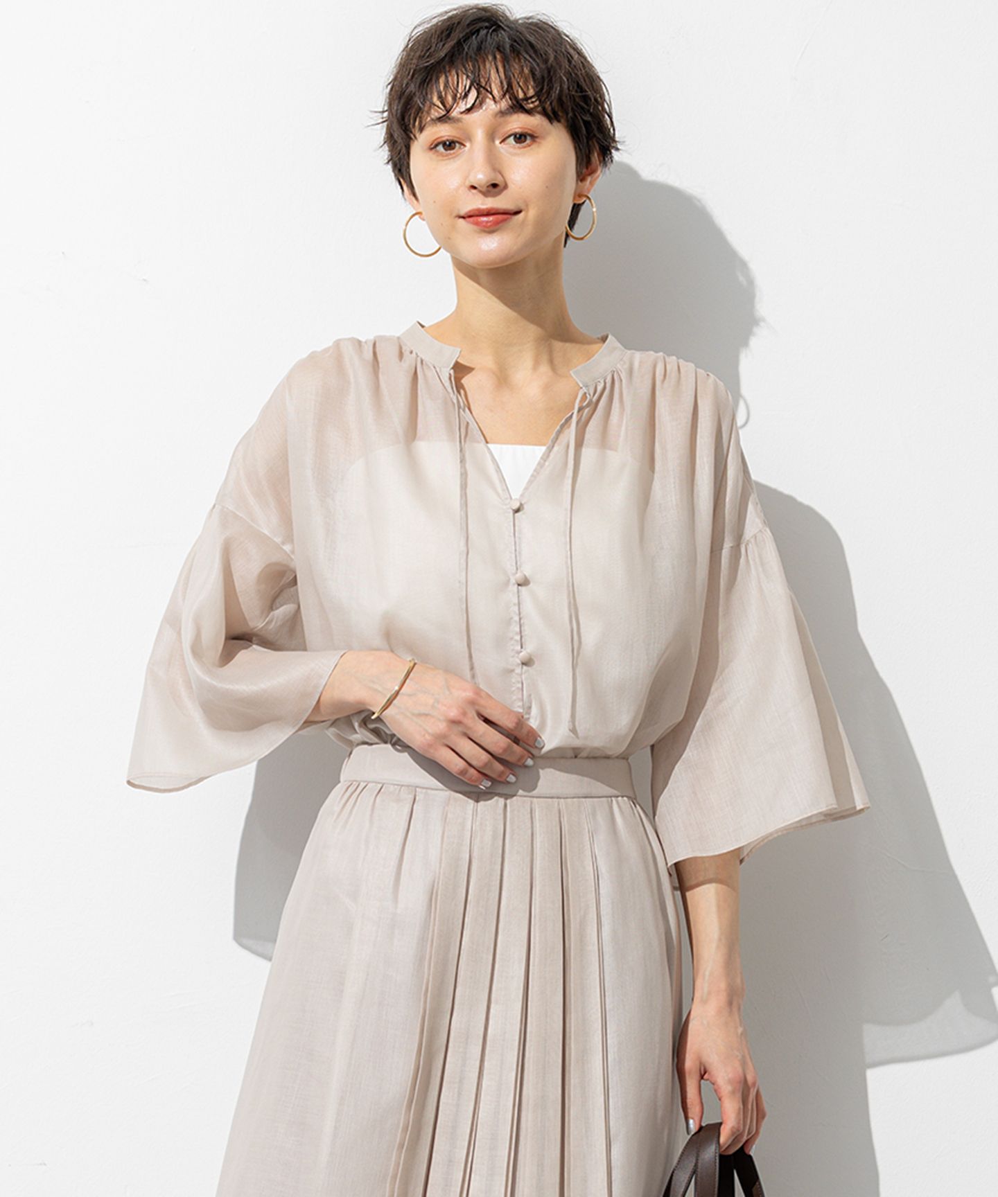 23区 L(ニジュウサンク エル)/【洗える】ソフトシアーフィルム ギャザー ブラウス