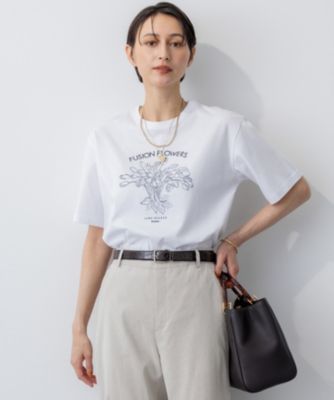 集英社HAPPY PLUS STORE23区（ニジュウサンク）/【洗える】JANE PACKERコラボ フラワー刺繍 Tシャツ