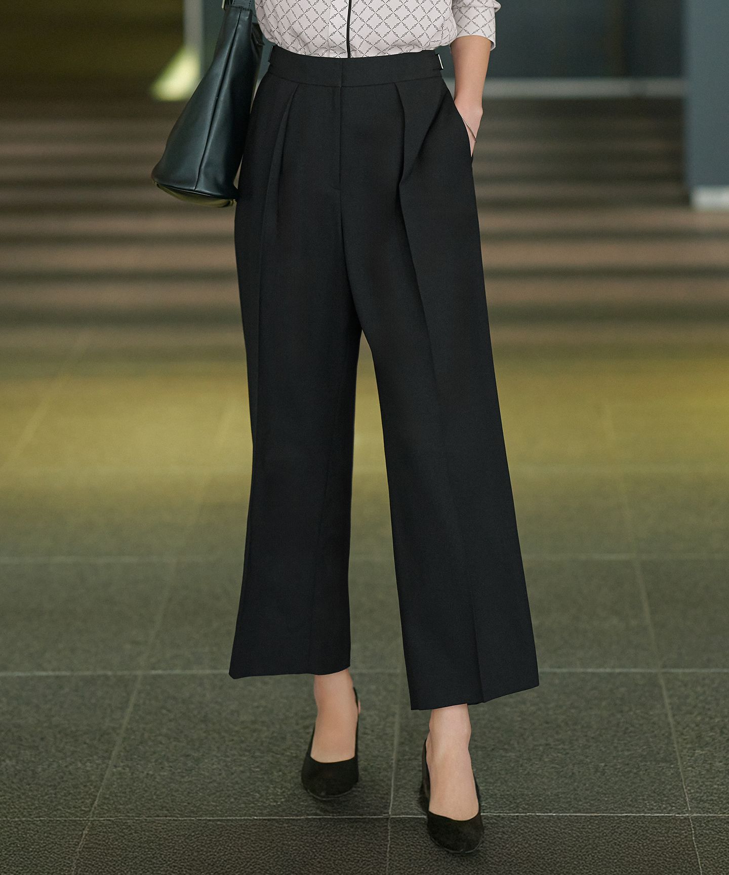 ICB(アイシービー)/【UVカット・洗える】ウール2WAYストレッチ ワイドパンツ