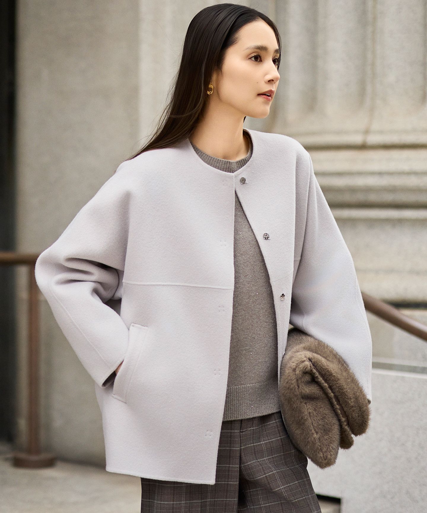 自由区 L(ジユウク　エル)/【17号サイズまで展開・SHIHOさん着用】ウールリバーノーカラー コート