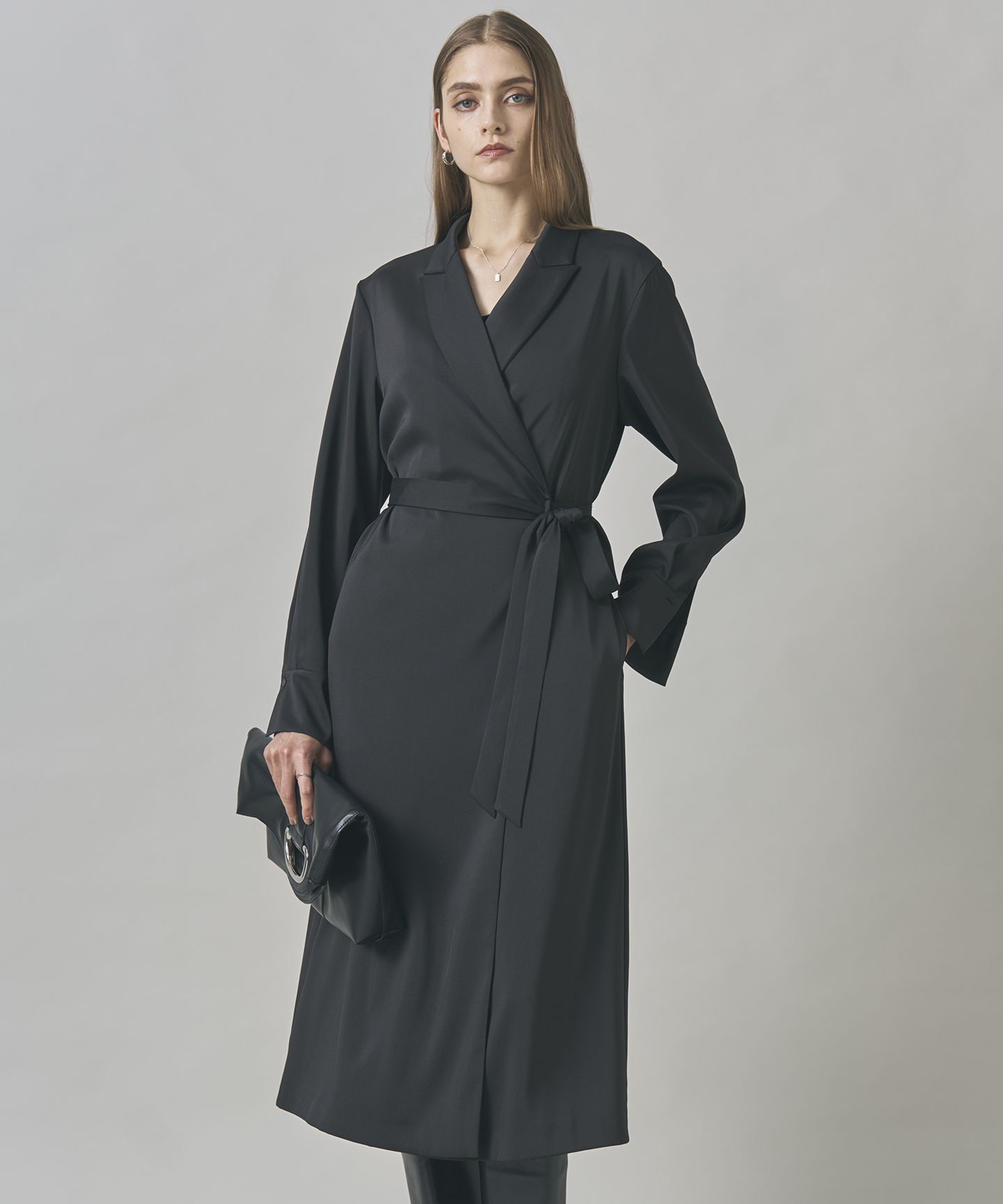 ICB(アイシービー)/【洗える】ストレッチダブルサテン テーラーカラー ラップワンピース