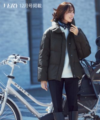 HAUNT ダウンジャケット　グレージュ　38 23区(ニジュウサンク)の【Oggi掲載】シレータフタ ハイネック ショート