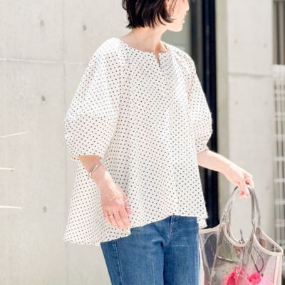NOLLEY'S(ノーリーズ)のサッカードット5分袖タックブラウス通販