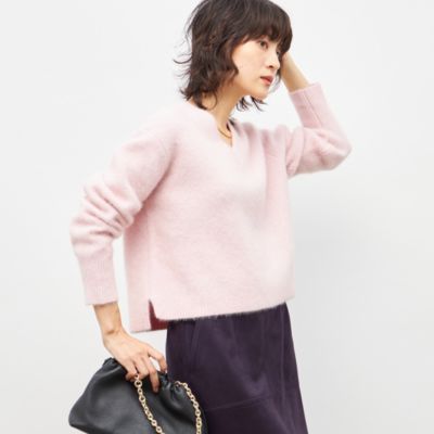 　《手洗い可能》ヘアリーストレッチVネックプルオーバーニット