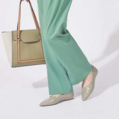 レディースのフラットシューズ Lee リー 公式通販 30代 40代の きれいめ大人カジュアル と 上質で豊かな暮らし を提案する通販サイト Leeマルシェ