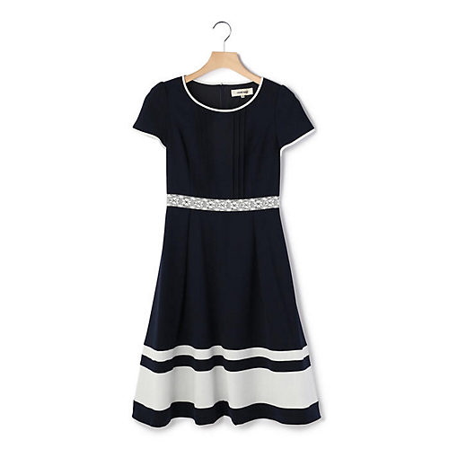 Laisse Passe レッセ パッセ のウエストレースバイカラーワンピース通販 集英社happy Plus Store