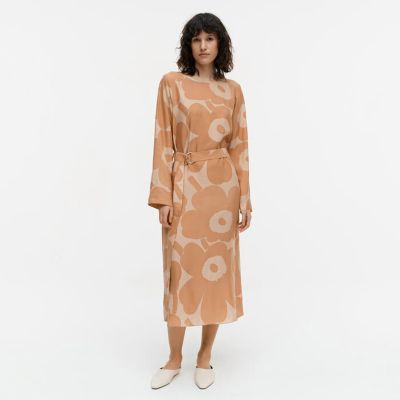 Marimekko(マリメッコ)のTyvari Unikko ワンピース通販 | 集英社HAPPY