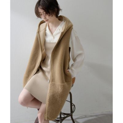 Whim Gazette　THE PAUSE　ボアフードロングジレ　新品タグ付き Whim Gazette(ウィム ガゼット)の【THE PAUSE】ボアフード