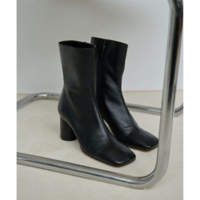 Whim Gazette 【2.718】ワイドスクエアブーツ美品 Whim Gazette(ウィム ガゼット)の【2.718】ワイドスクエアブーツ