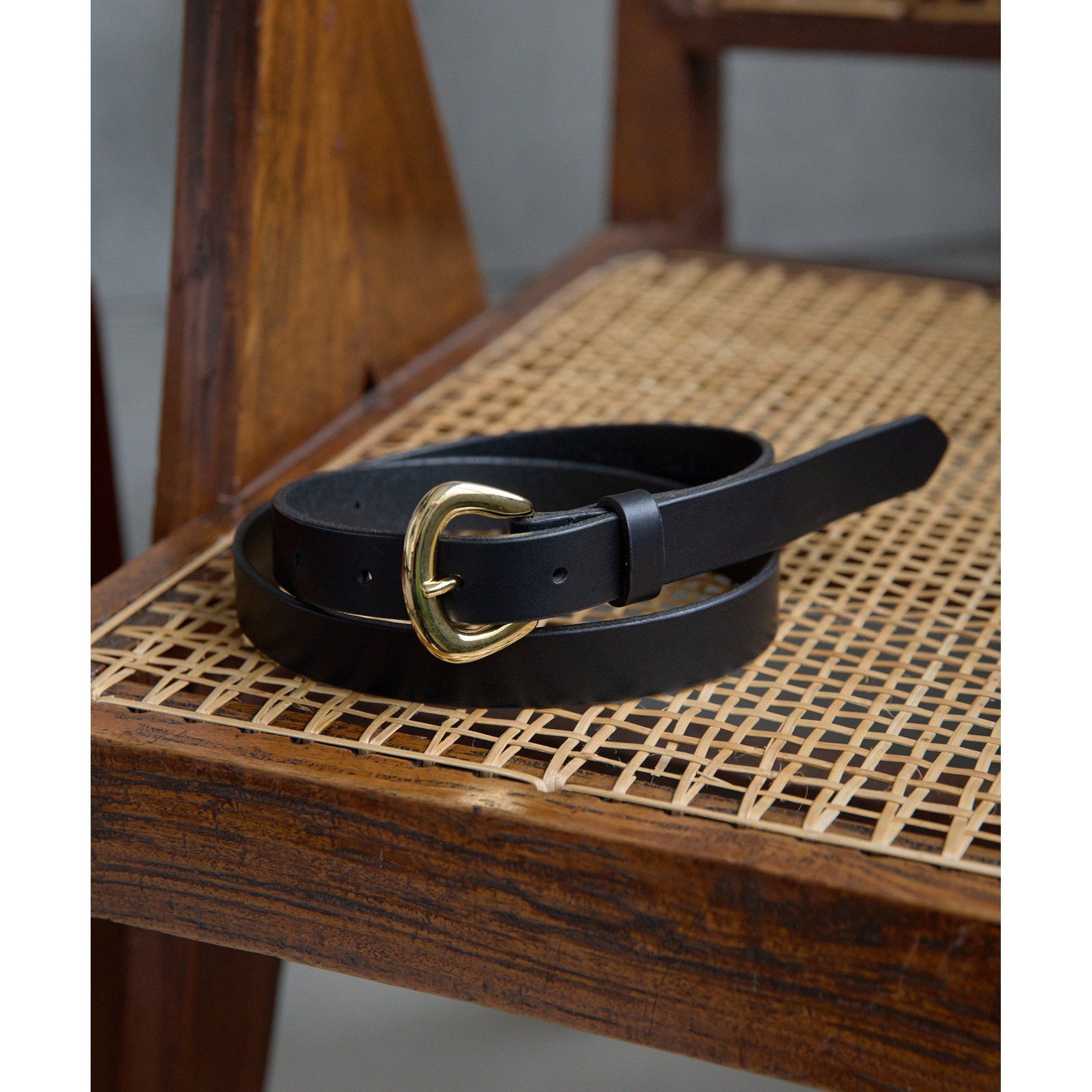 Whim Gazette(ウィム ガゼット)/【THE PAUSE】ワイドバックル細ベルト