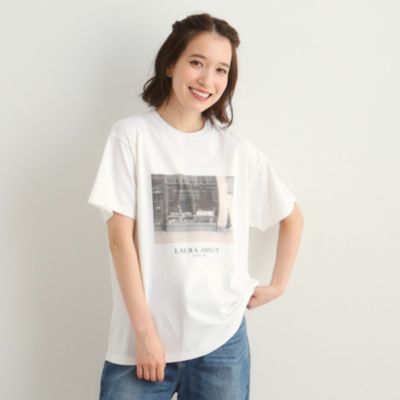 集英社HAPPY PLUS STORELAURA ASHLEY HOME（ローラアシュレイホーム）/【大人気！日本製/Laura Ashley ヒストリーフォト】 第一号店 フォトTシャツ