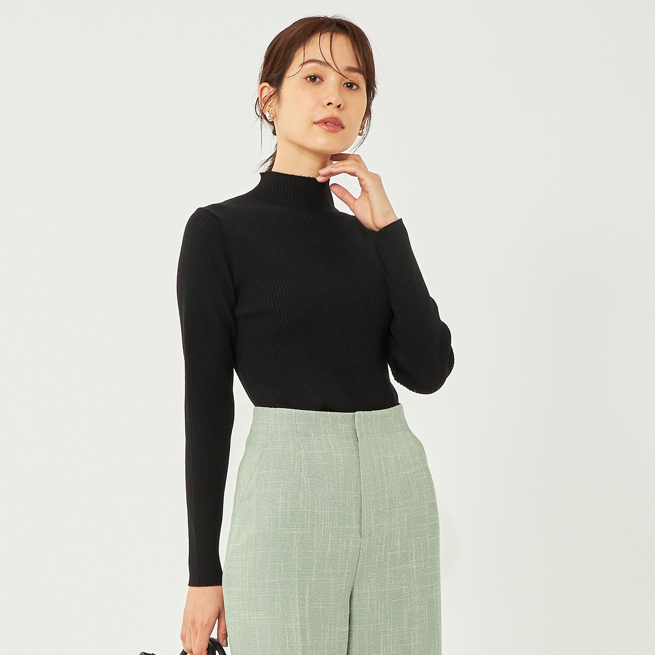 UNITED ARROWS green label relaxing
【矢野未希子さん着用】リブ ボトルネック ニット -ウォッシャブル-
￥9,900