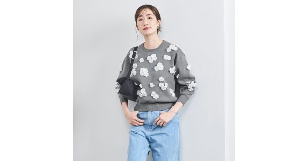 UNITED ARROWS(ユナイテッドアローズ)の3D フラワーモチーフ ロング 